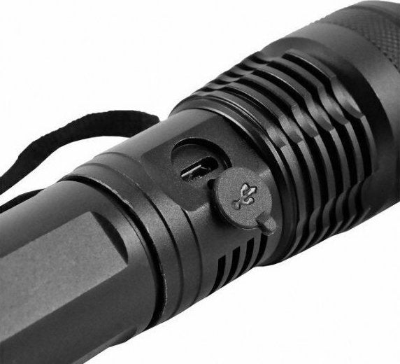 Punjiva Led Lampa Sa Zoom Opcijom